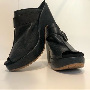 NEW Lucky Brand Black Veronica Open Toe Clogs 9